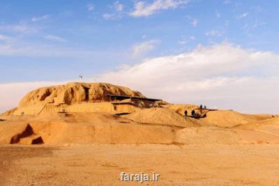 دست درازی دلالان بر حریم تپه های سیلک