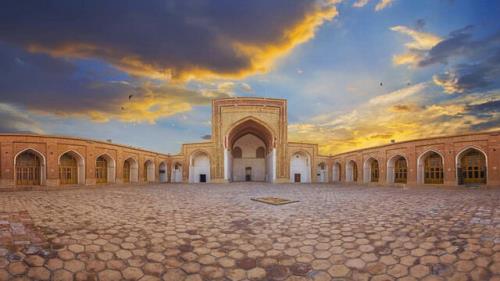 مسجد تون تنها بنای کهن و زنده فردوس