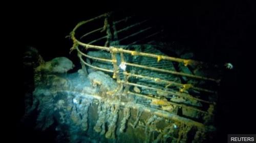 زیردریایی بازدیدکنندگان از کشتی تایتانیک، گم شد