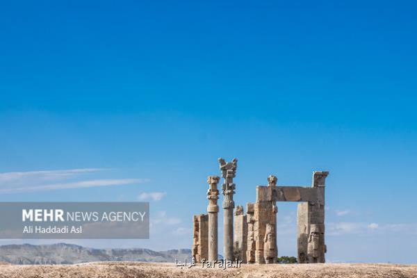 آغاز جستجوهای دیرینه شناسی در تخت جمشید