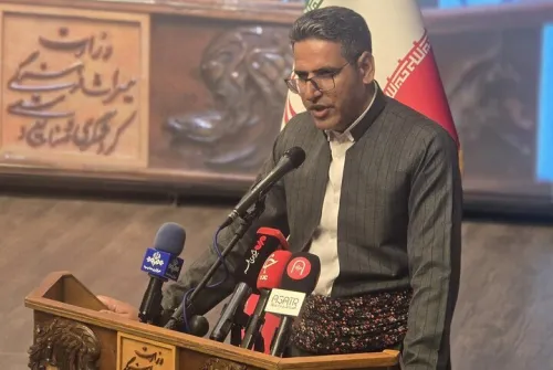 بوم گردی زیر فشار بروکراسی
