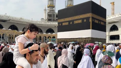 فراخوان کاروان ها برای حج تمتع ۱۴۰۶