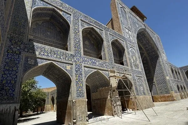 کاشی های مسجد جامع عباسی چرا پایین می آیند داستانی از یک لطمه چندلایه