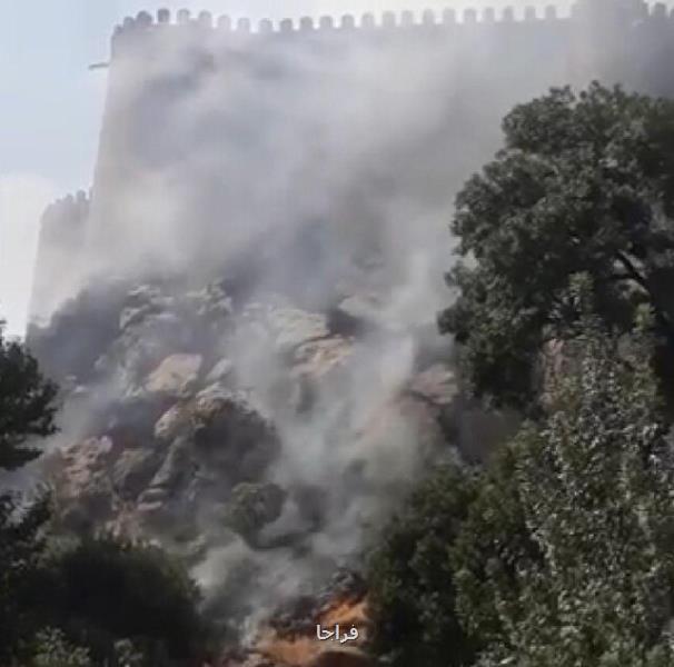 قسمتی از حریم قلعه فلك الافلاك باردیگر در آتش سوخت